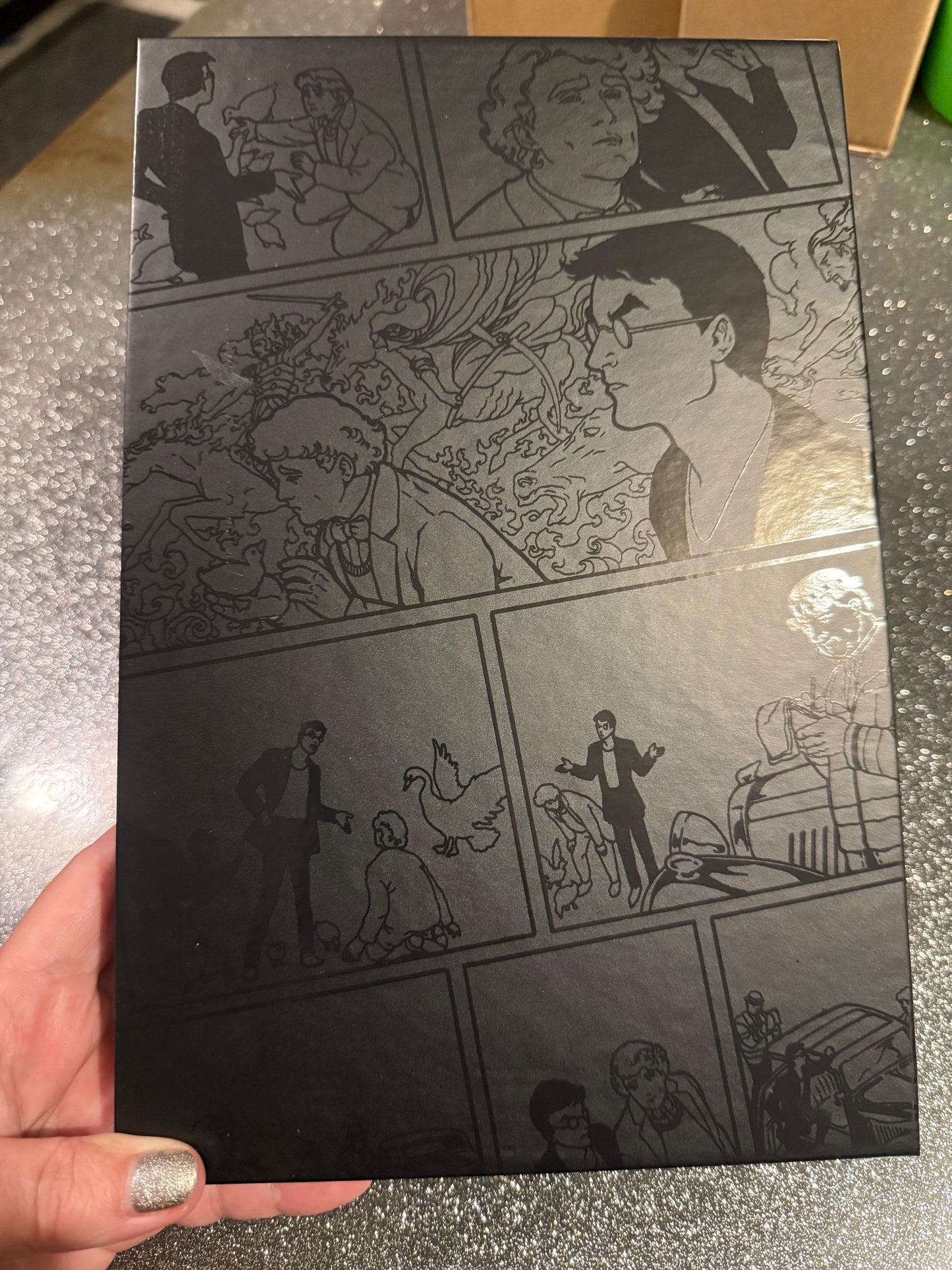 Good Omens graphic novel, art by Colleen Doran DUSTCOVER EDITION